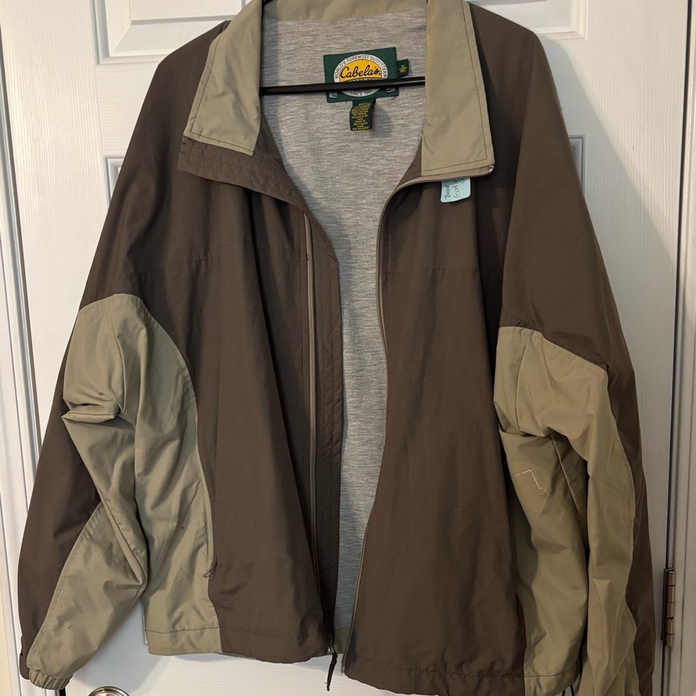 Cabela's Windbreaker
